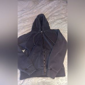 BRANDY MELVILLE ZIP-UP HOODIE